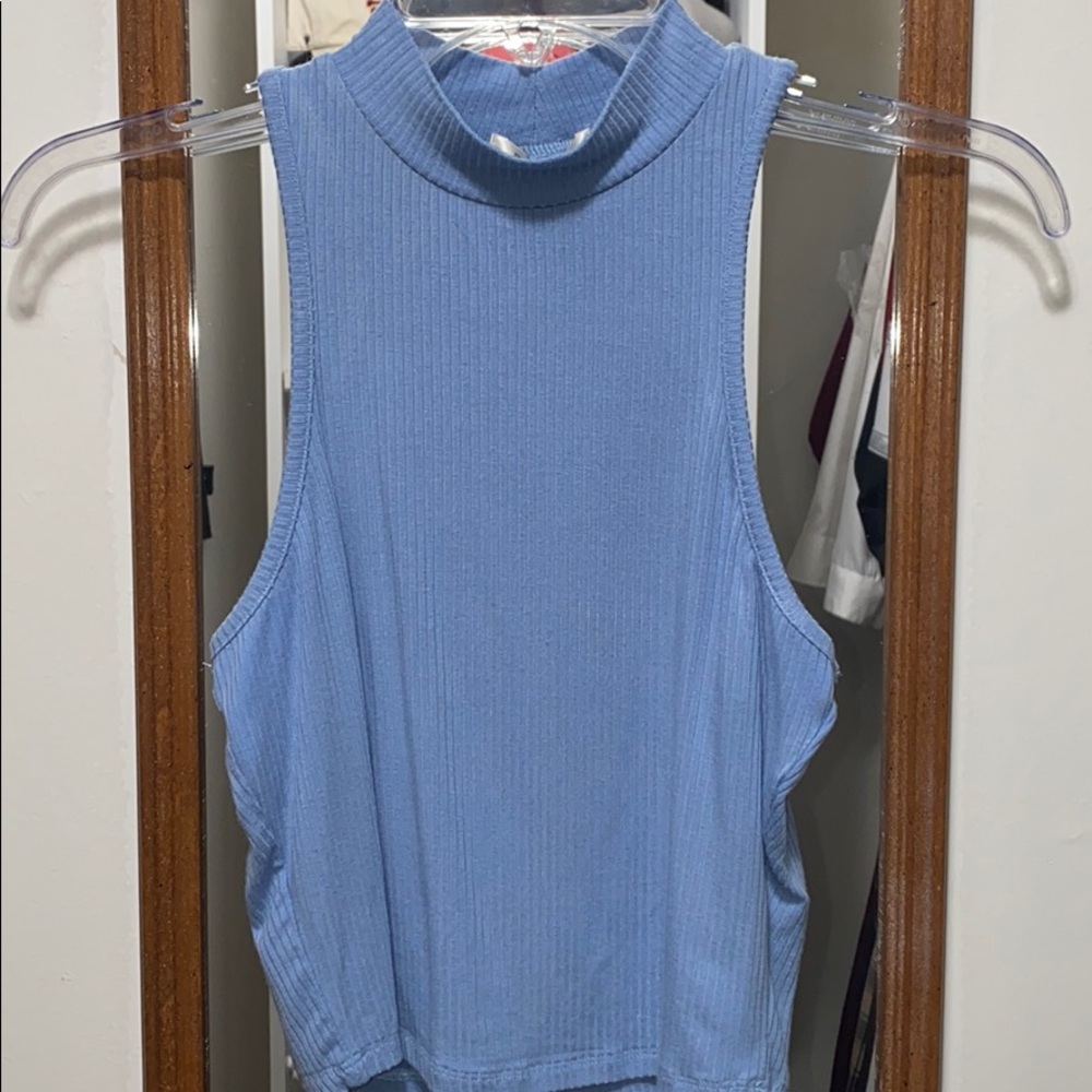 Ribbed Cropped Mock Neck Tank